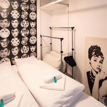 Apartment Stylish Studio In The Heart Of