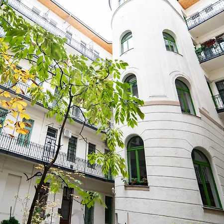 Stylish Studio In The Heart Of * Budapest